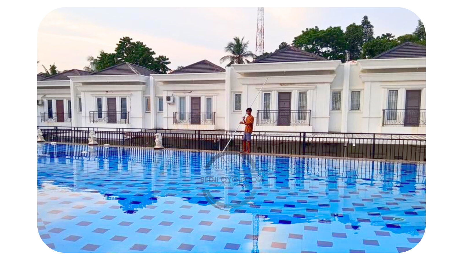 PERAWATAN KOLAM RENANG